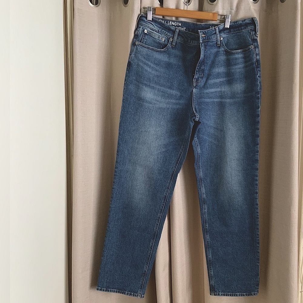 EUC J. Crew High-rise Full Length ‘90s Classic Straight Jean in Poole Wash